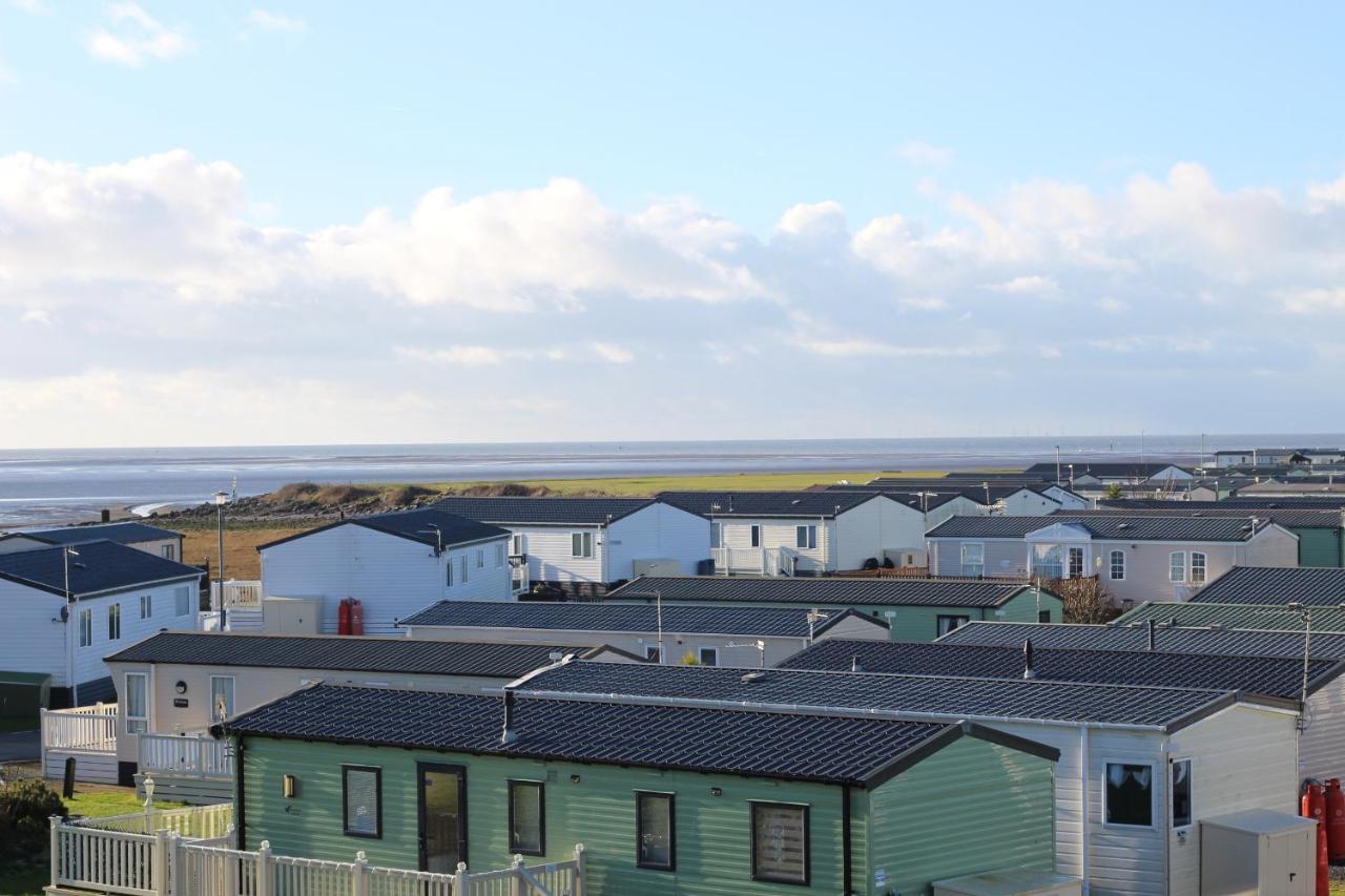 Serenity - 8 Berth 3 Bedroom Static Caravan Campsite Heysham